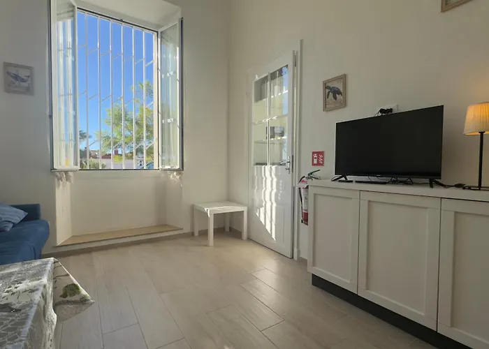 아파트 La Casa Di Lory Sul Mare *